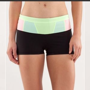 Lululemon boogie shorts